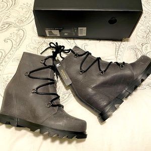 Woman boots